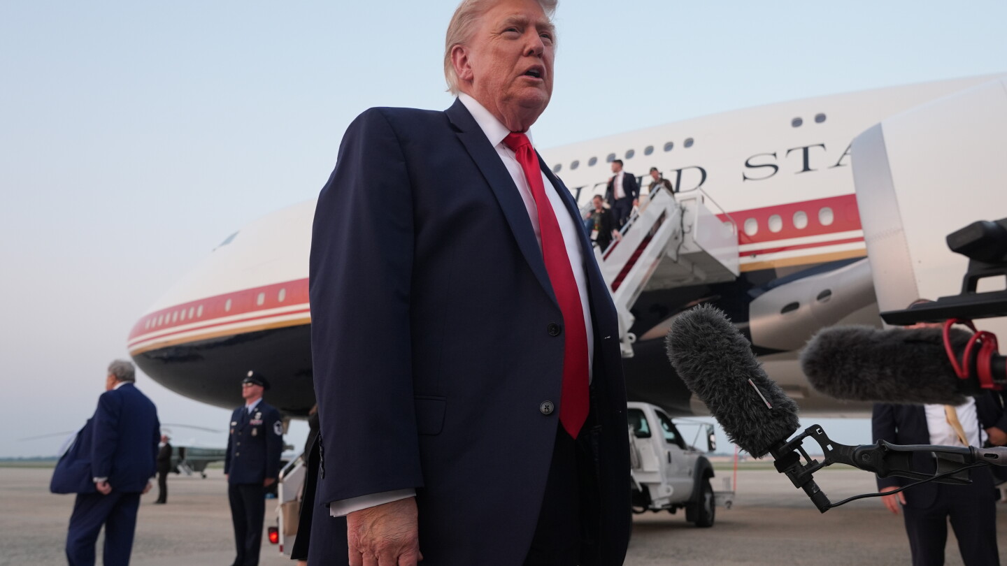 Trump Taking Qatari-Donated AF1 Out of Service to Be ‘Maxed Out’