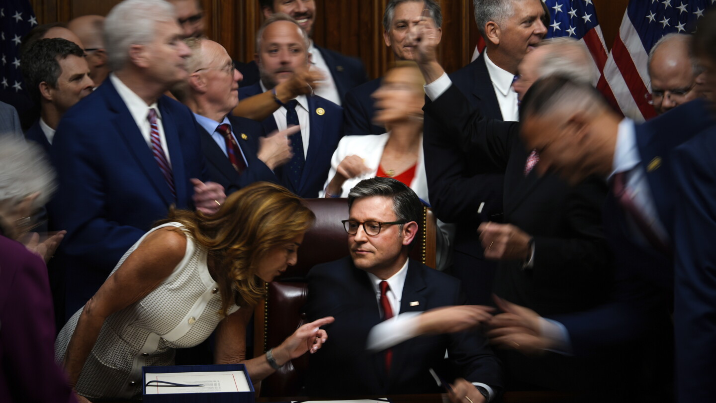 Mike Johnson Can't Get Control of the House
