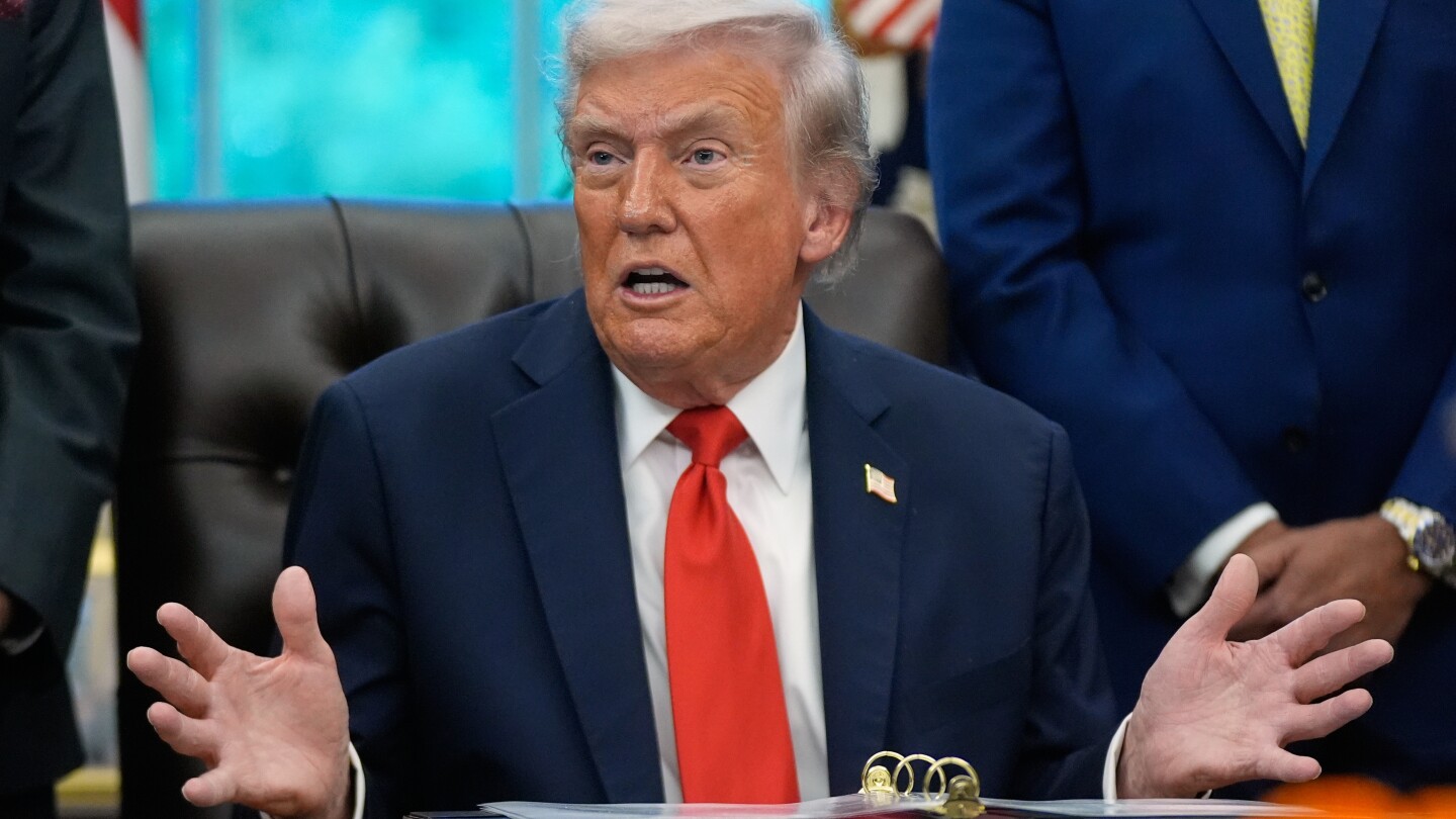 White House plans to spend $15 million on new archway...