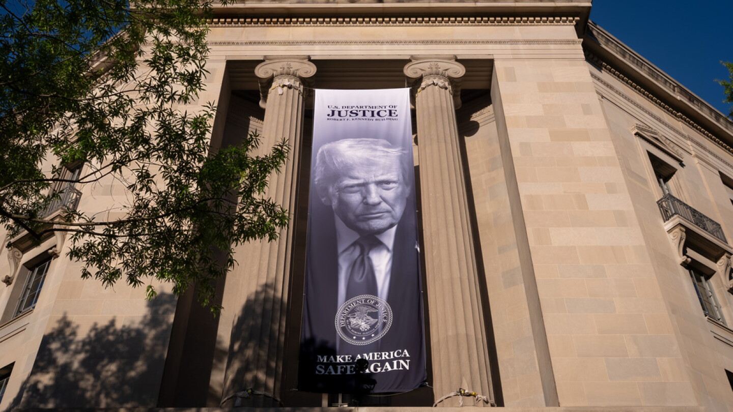 ‘Darn Unusual’ DOJ Filing Has the Trump Administration on Different Path