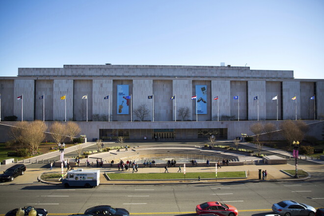 HUD Says Homelessness Dropped 3% in Latest Count - NOTUS — News of the ...