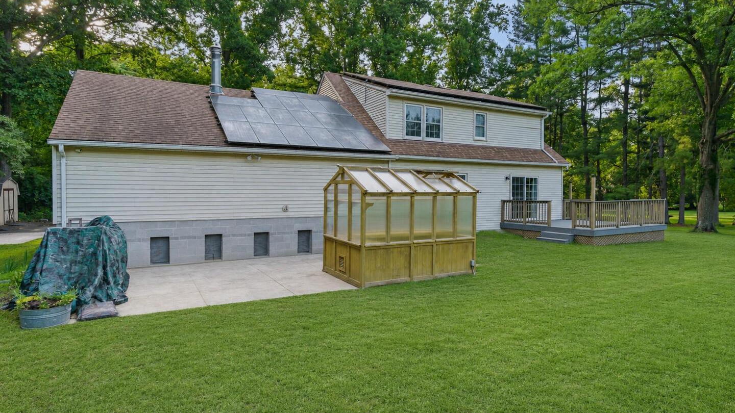 What $800,000 Gets You in D.C., Maryland and Virginia (With Solar Panels)