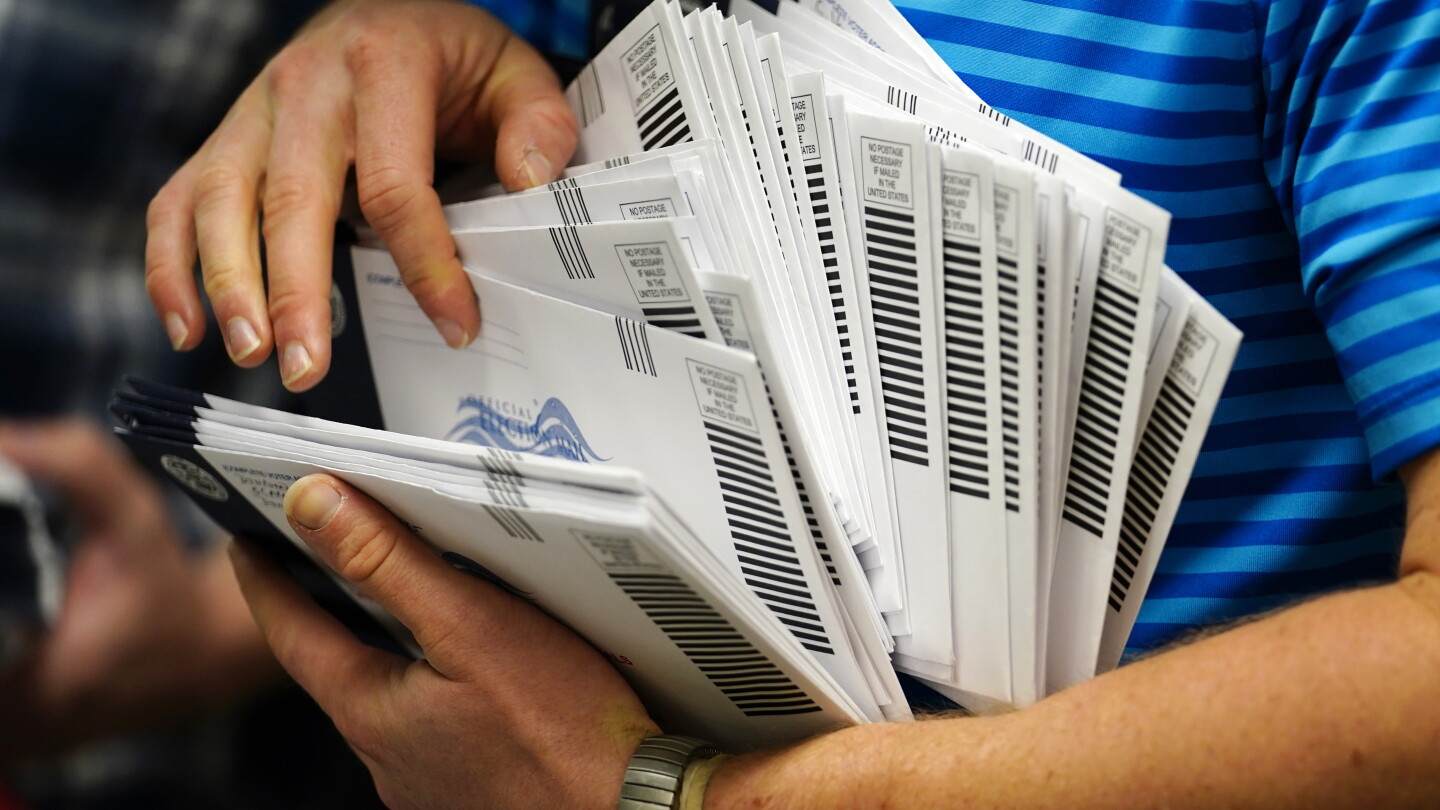 Can the Trump Administration Run a National Voter List?