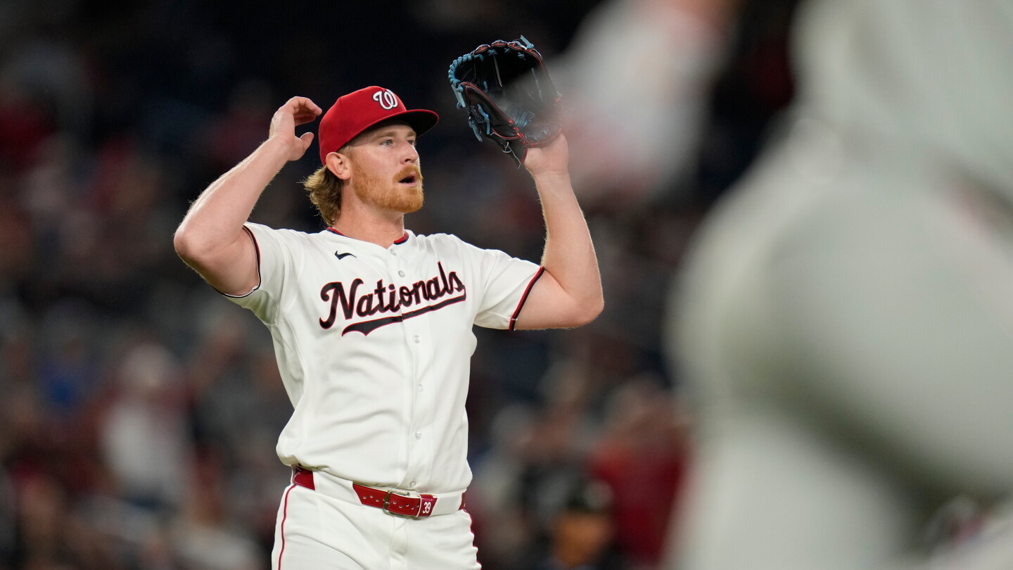 Looks at Nationals Fans, Feeling Again