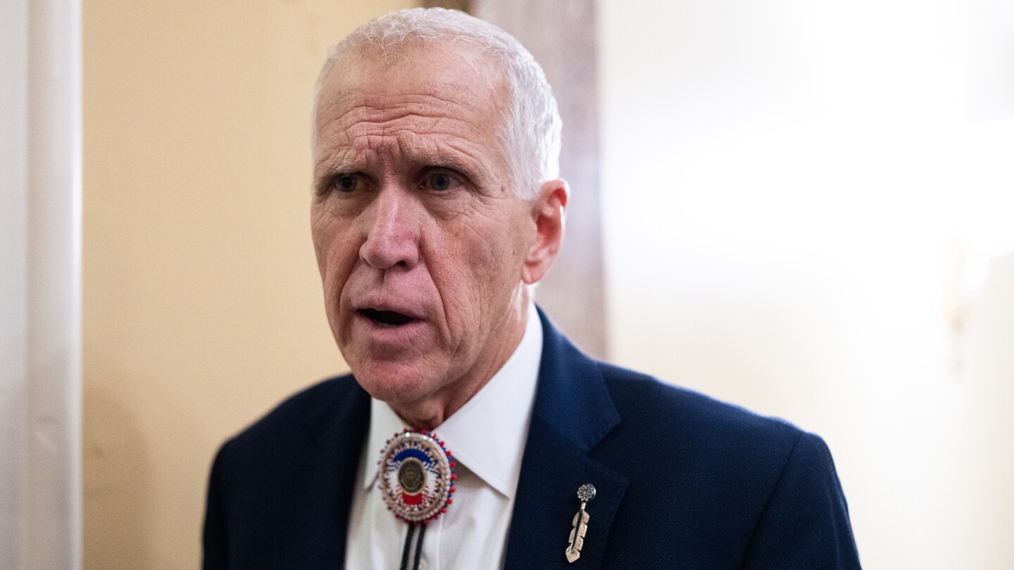 Sen. Thom Tillis Skewers Kristi Noem’s Leadership Over Disaster Response at FEMA